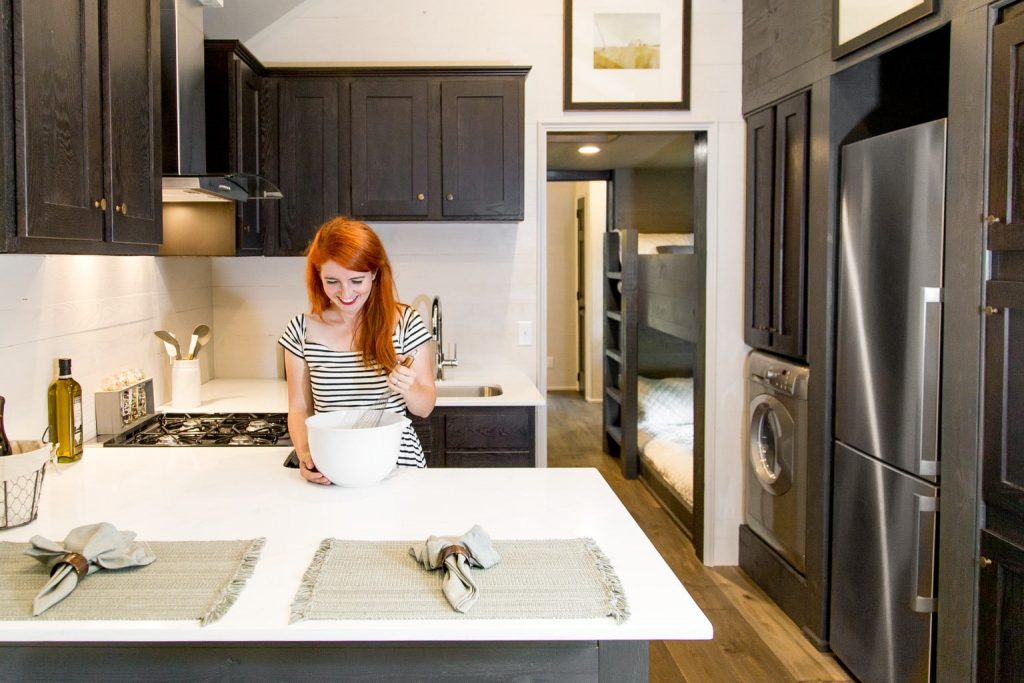 ClaytonTinyHome_JeffreyDunganCollection_TheLowCountry_Lifestyle_008_2048px ClaytonTinyHome_JeffreyDunganCollection_TheLowCountry_Lifestyle_008_2048px