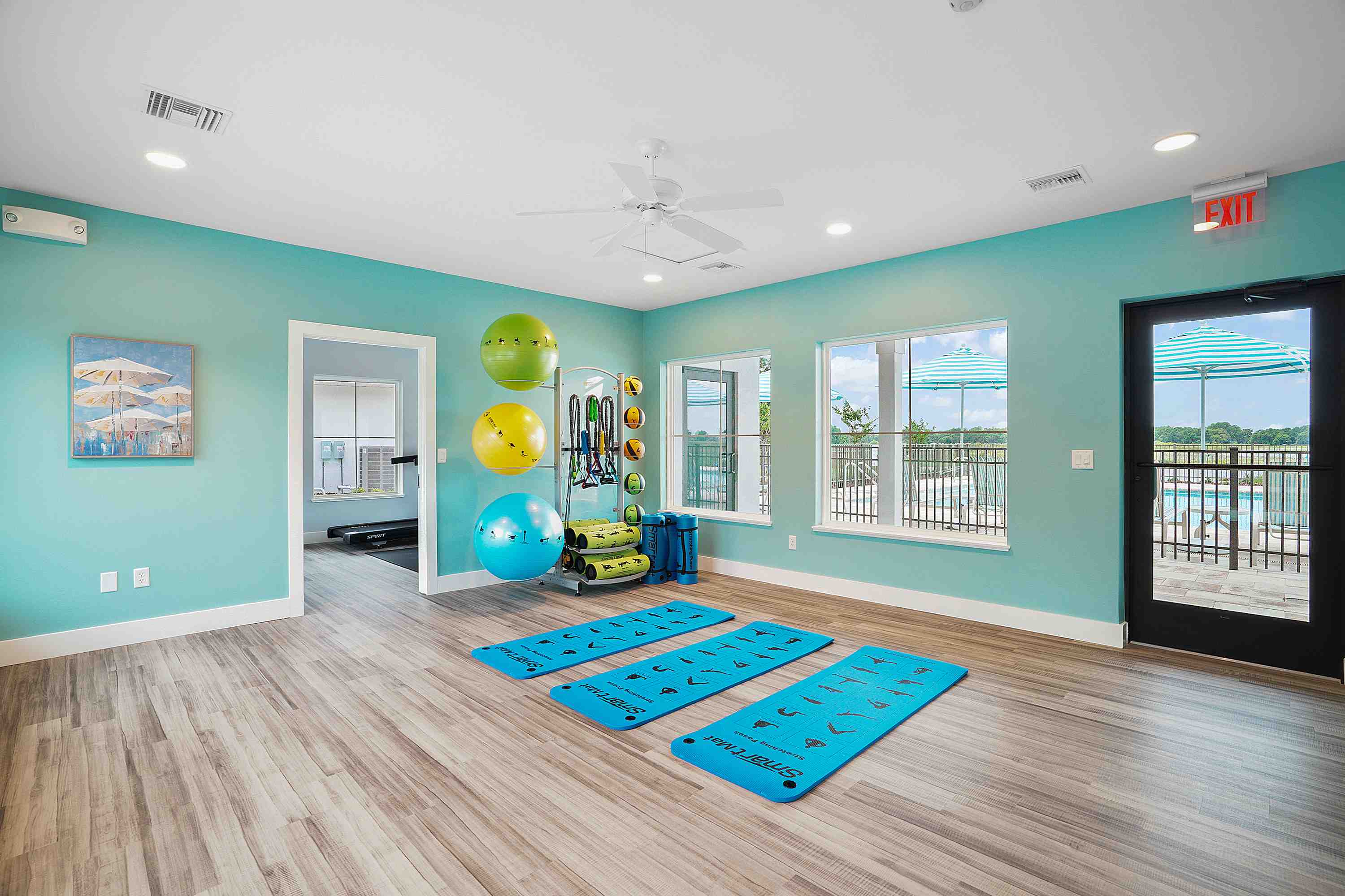 Lakeshore Amenity- Fitness Room img2